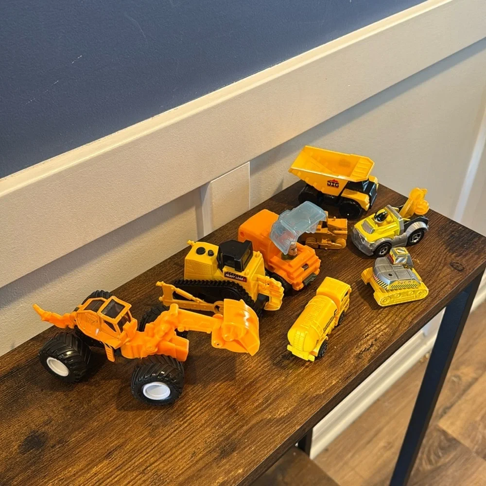 Lot of toy construction toys set of 8 - Picture 1 of 11